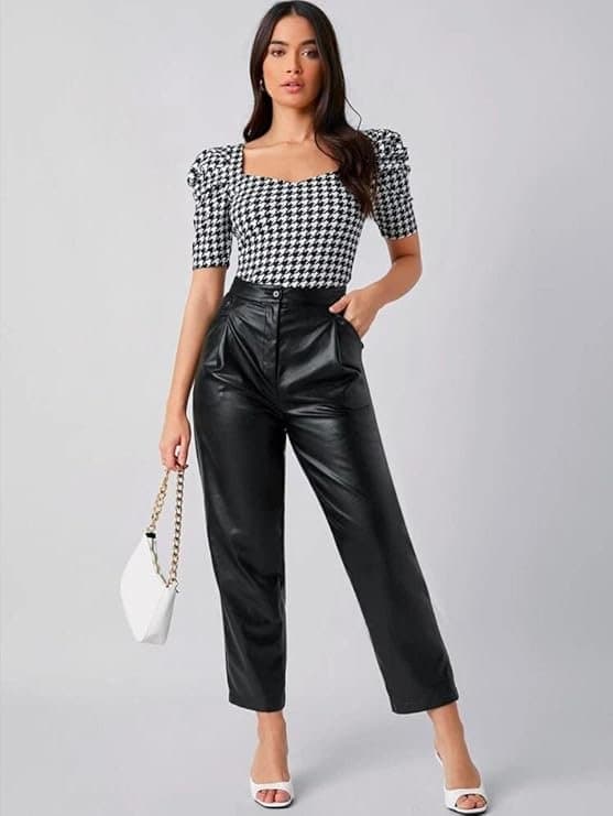 AureliaX Women’s Sweetheart Neck Puff Sleeve Top