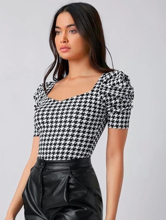 AureliaX Women’s Sweetheart Neck Puff Sleeve Top