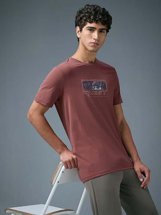 UrbanDrip Men’s Maroon Graphic Print T