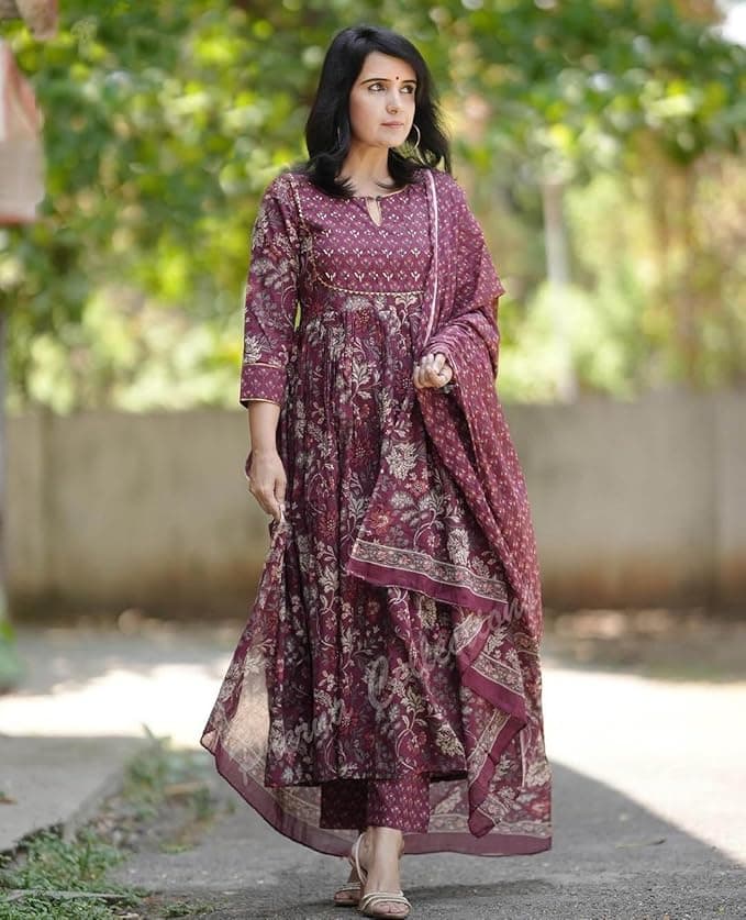 Zariya Women’s Anarkali Kurta Set with Dupatta