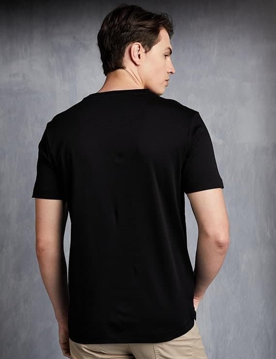 UrbanDrip Men’s Black Round Neck T