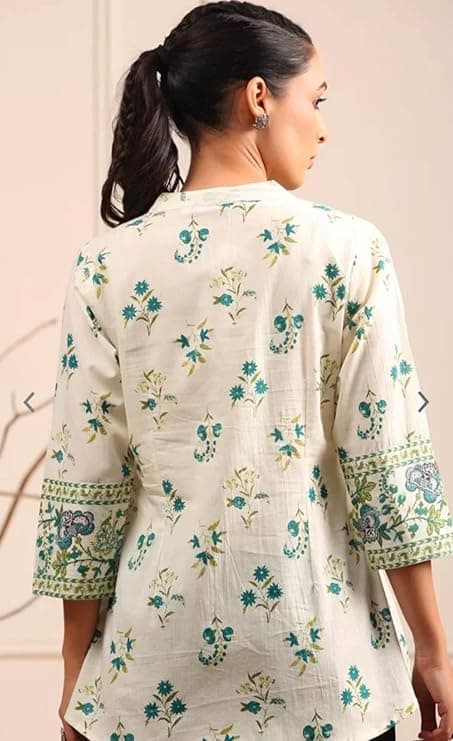 Vastrika Women’s Cotton Printed Anarkali Short Kurti