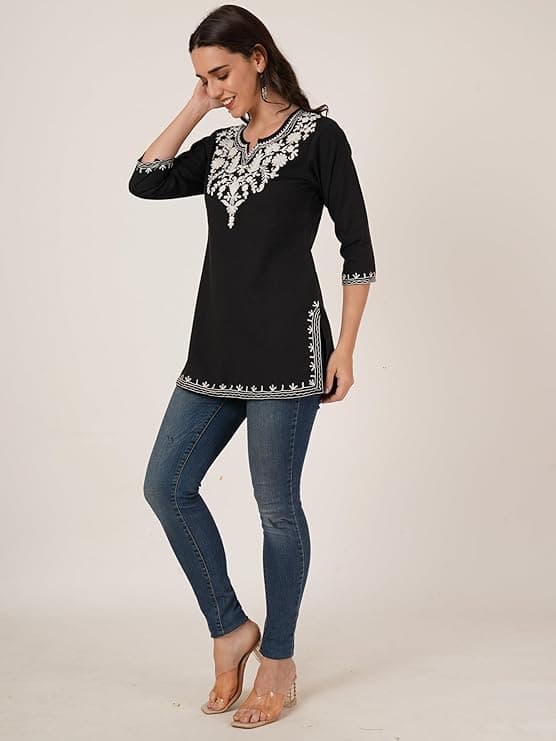 Kashmira Women’s Embroidered Ethnic Kurti