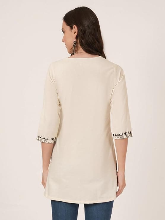 Kashmira Women’s Embroidered Ethnic Kurti