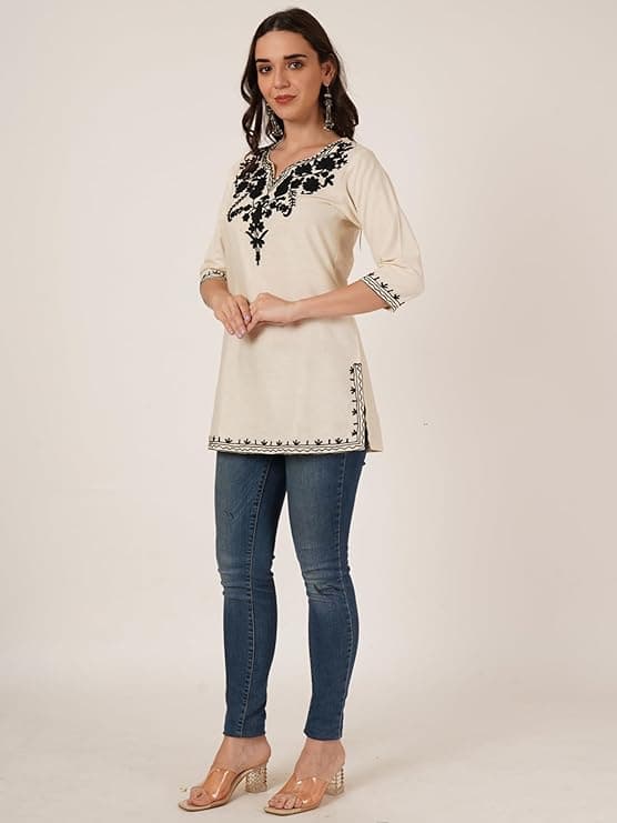 Kashmira Women’s Embroidered Ethnic Kurti