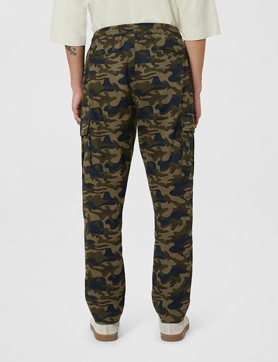 Men’s Relaxed Fit Camo Cargo Trouser
