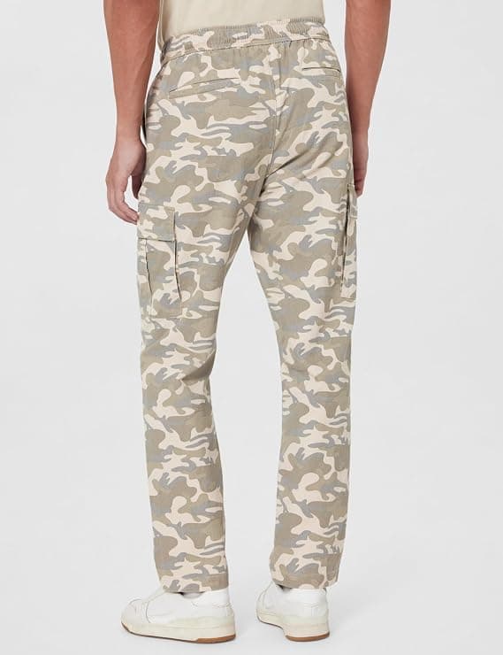Men’s Relaxed Fit Camo Cargo Trouser