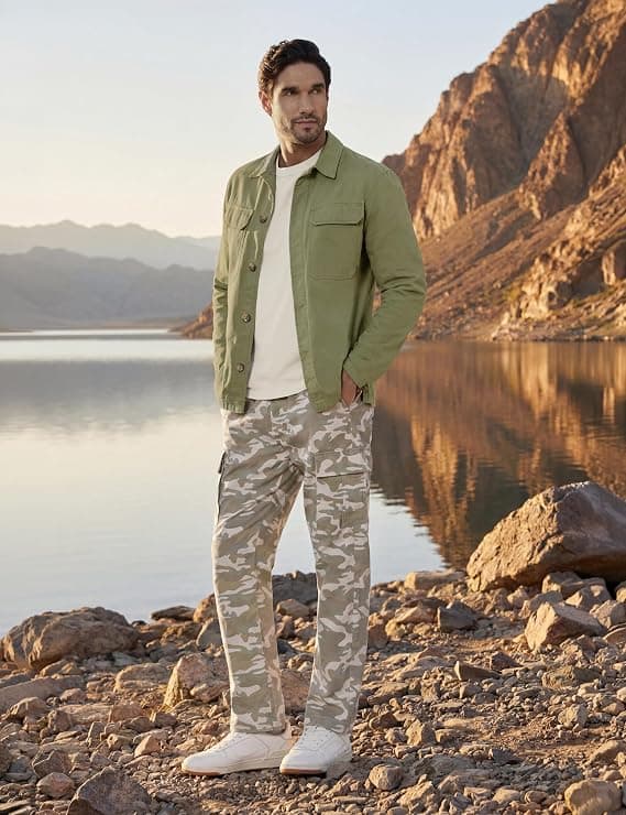 Men’s Relaxed Fit Camo Cargo Trouser