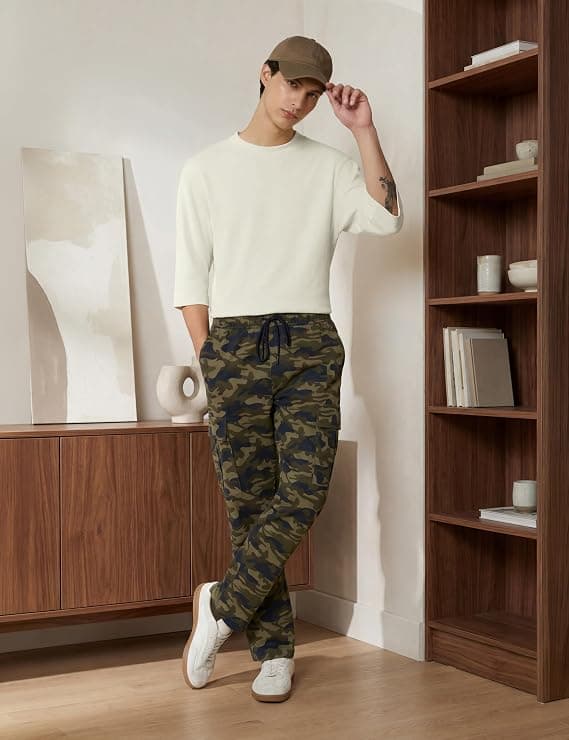 Men’s Relaxed Fit Camo Cargo Trouser